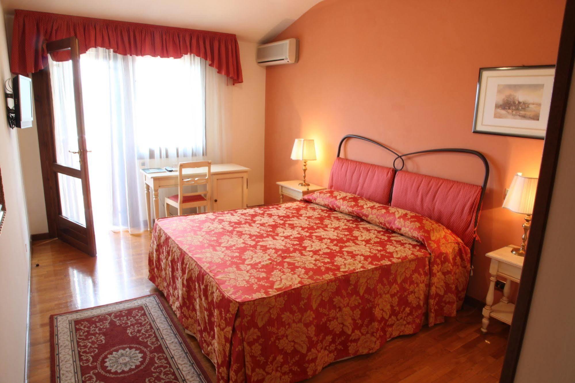 Hotel Ristorante La Rosina Marostica Extérieur photo